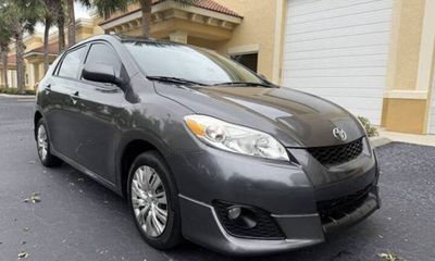 2010 Toyota Corolla Matrix Base