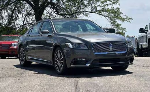 2020 Lincoln Continental Premier