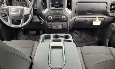 2024 GMC Sierra Fleet Base