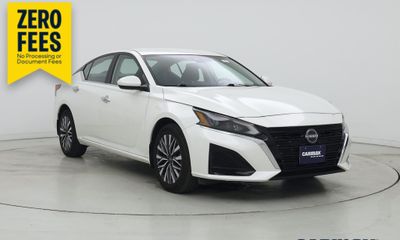 2023 Nissan Altima SV