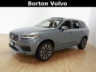 2020 Volvo XC90 Momentum