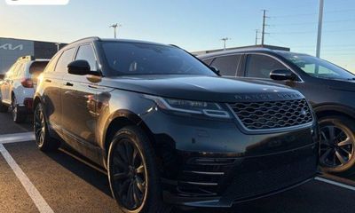 2018 Land Rover Range Velar SE