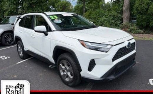 2023 Toyota RAV4 XLE Premium