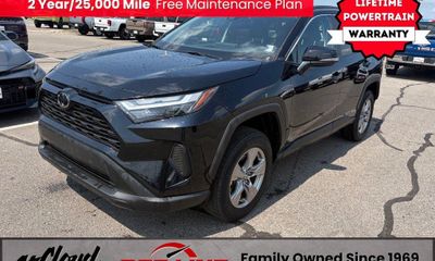 2025 Toyota RAV4 XLE