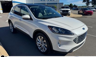 2021 Ford Escape Titanium