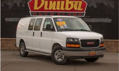 2017 GMC Savana 2500
