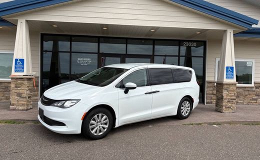 2021 Chrysler Voyager L
