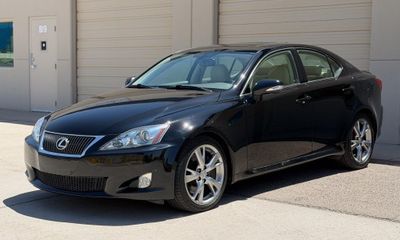2010 Lexus IS