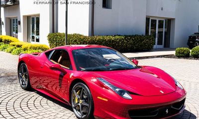 2013 Ferrari 458 Italia Coupe