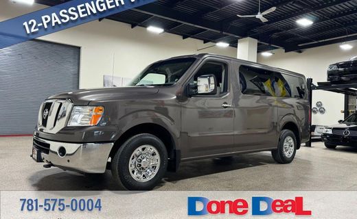 2018 Nissan NV V8 SL