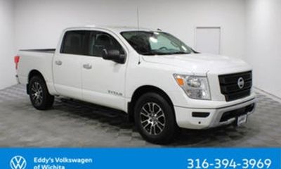 2021 Nissan Titan