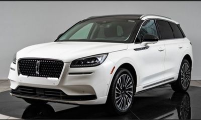 2022 Lincoln Corsair Standard