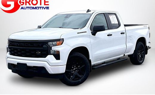 2023 Chevrolet Silverado Custom