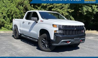 2020 Chevrolet Silverado Trail Boss Custom