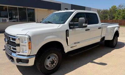 2023 Ford F-350 XLT