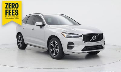 2022 Volvo XC60 Momentum Excl S60