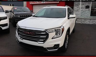 2023 GMC Terrain SLT