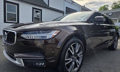 2017 Volvo V90CC Inscription