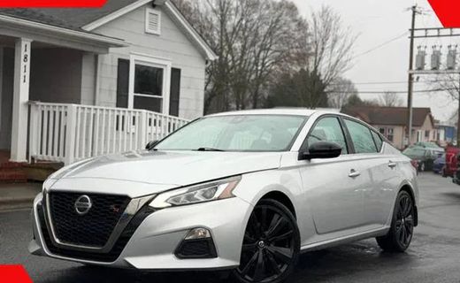 2021 Nissan Altima SR