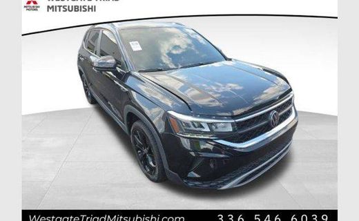2022 Volkswagen Taos 4MOTION SE IQ