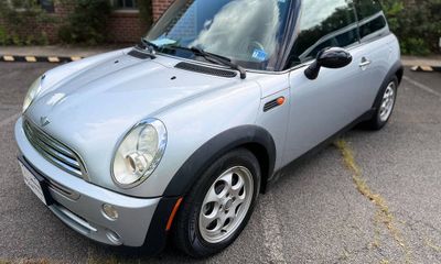 2006 Mini Cooper Hatchback