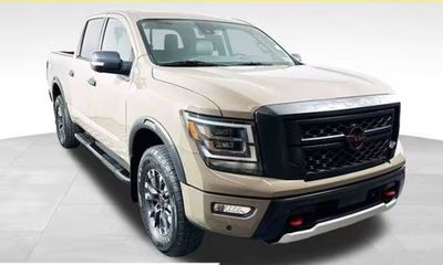 2023 Nissan Titan