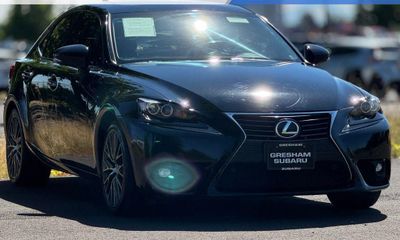 2015 Lexus IS 250