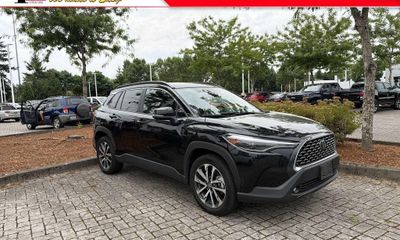2025 Toyota Corolla Cross XLE
