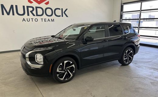 2022 Mitsubishi Outlander ES