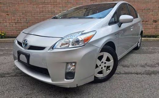 2010 Toyota Prius Three