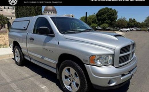 2004 Dodge RAM SLT
