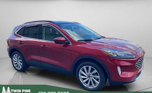 2022 Ford Escape Titanium