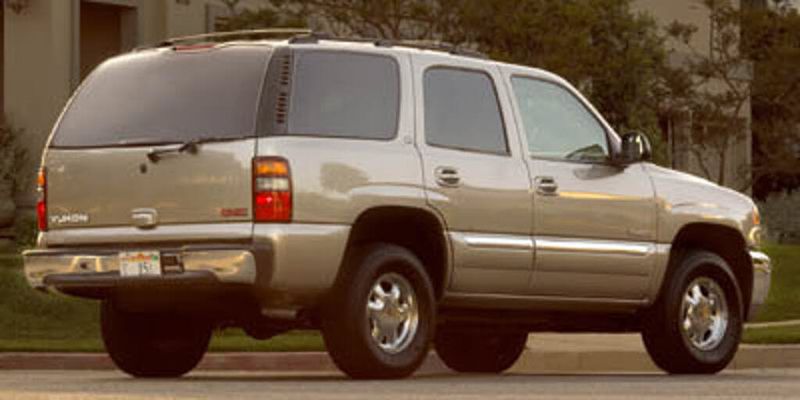 2005 Gmc Yukon — a typically priced live listing