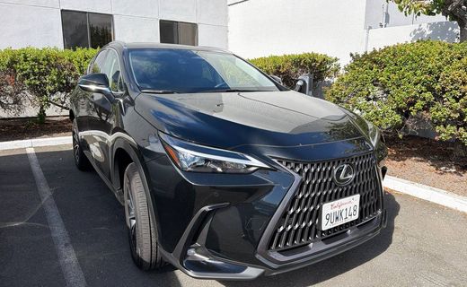 2025 Lexus NX 350H Premium