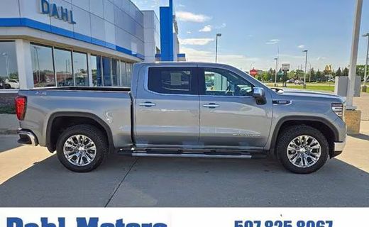 2023 GMC Sierra SLT