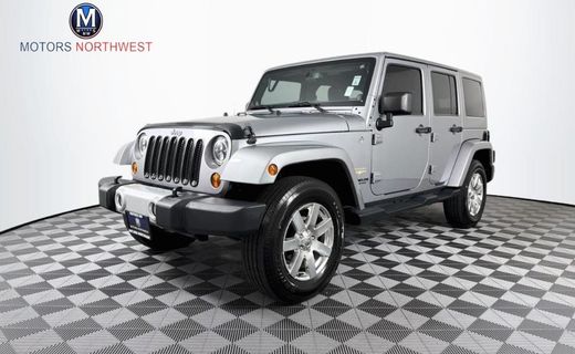 2013 Jeep Wrangler Sahara