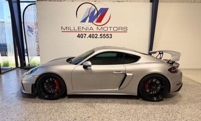 2021 Porsche 718 Cayman GT4