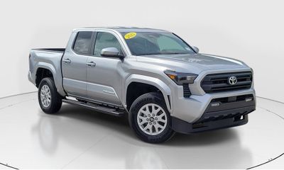 2025 Toyota Tacoma SR5