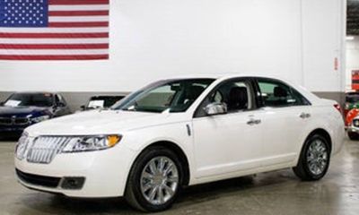 2012 Lincoln MKZ Base