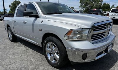 2016 Ram 1500 SLT
