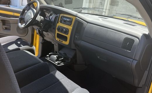 2005 Dodge RAM ST