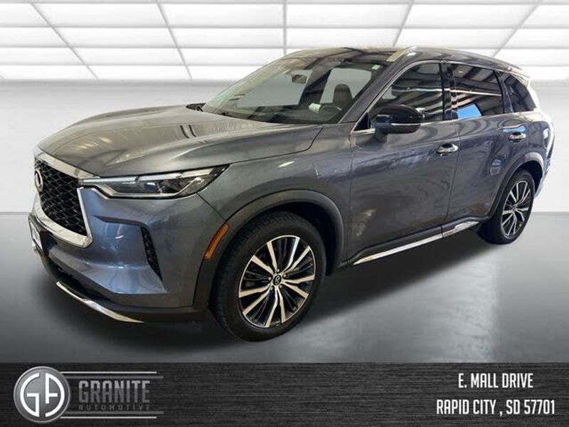 2022 Infiniti QX60 — a typically priced live listing
