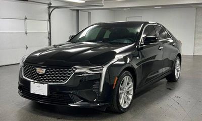 2024 Cadillac CT4 Luxury