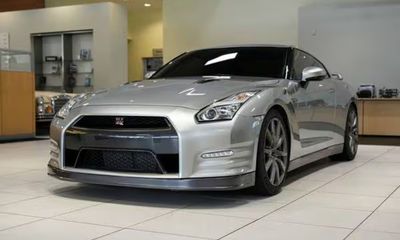 2016 Nissan GT-R Premium