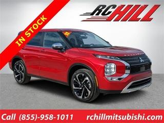 2022 Mitsubishi Outlander SE