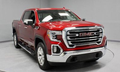 2021 GMC Sierra SLT