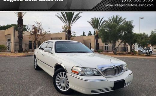 2004 Lincoln Town CAR