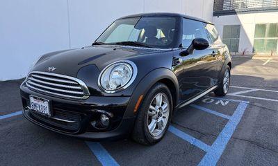 2012 Mini Hardtop Base