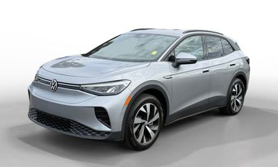 2025 Volkswagen ID 4 Pro