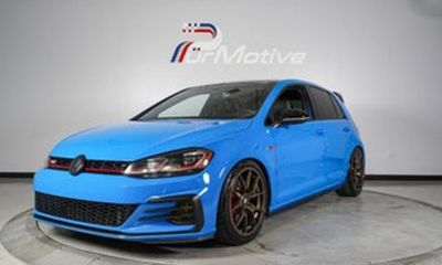 2023 Volkswagen Golf GTI SE